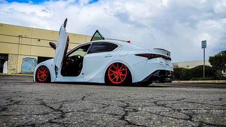 Vertical Doors ® - Custom Vertical Lambo Door Conversion Kit (VDCLEXIS35014) - Main Image