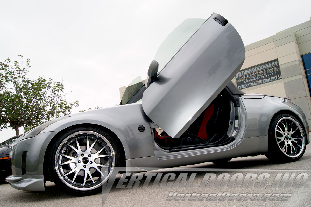 Vertical Doors ® - Custom Vertical Lambo Door Conversion Kit (VDCN3500309) - Main Image